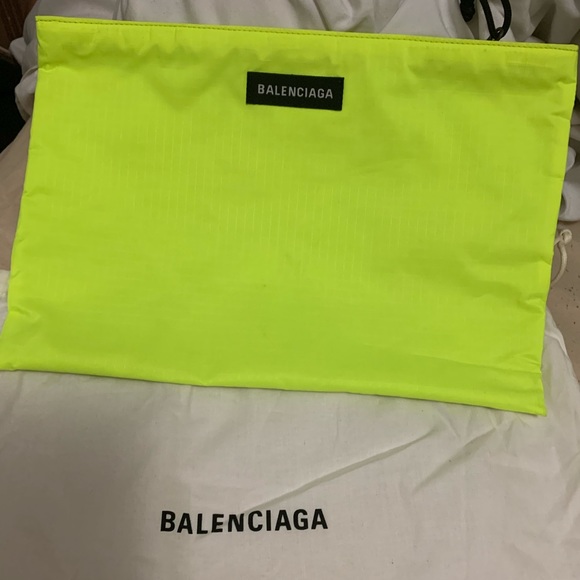 Neon balenciaga clutch - Picture 1 of 1